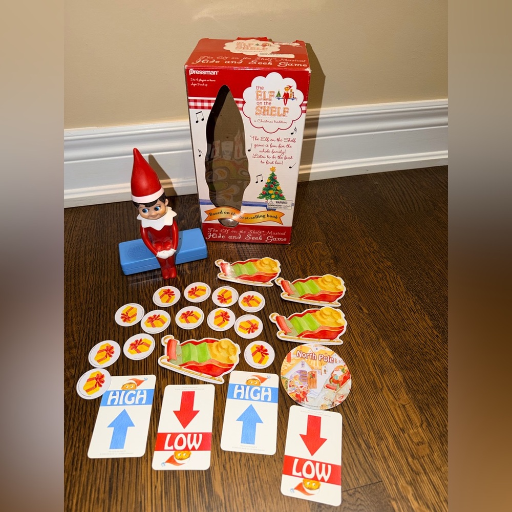 ELF ON THE SHELF Hide and Seek Game Christmas Tradition Excellent Condition